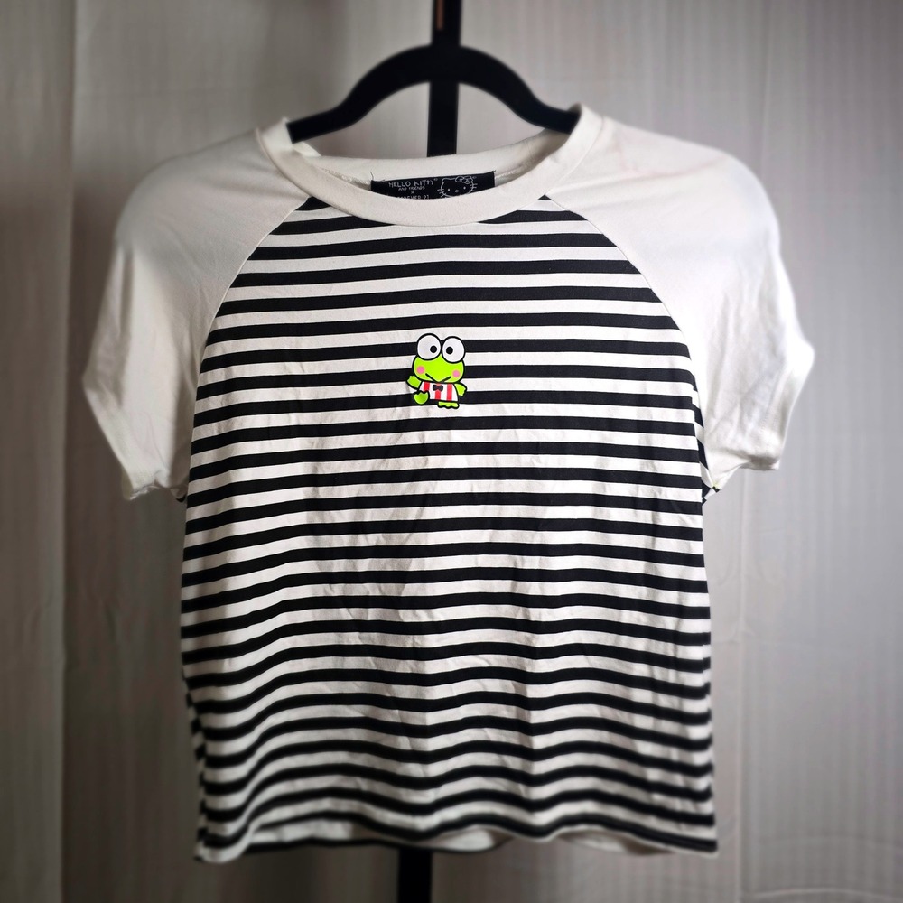 Hello Kitty x Forever 21 Keroppi Striped Raglan T-Shirt Women's L‎ Black White